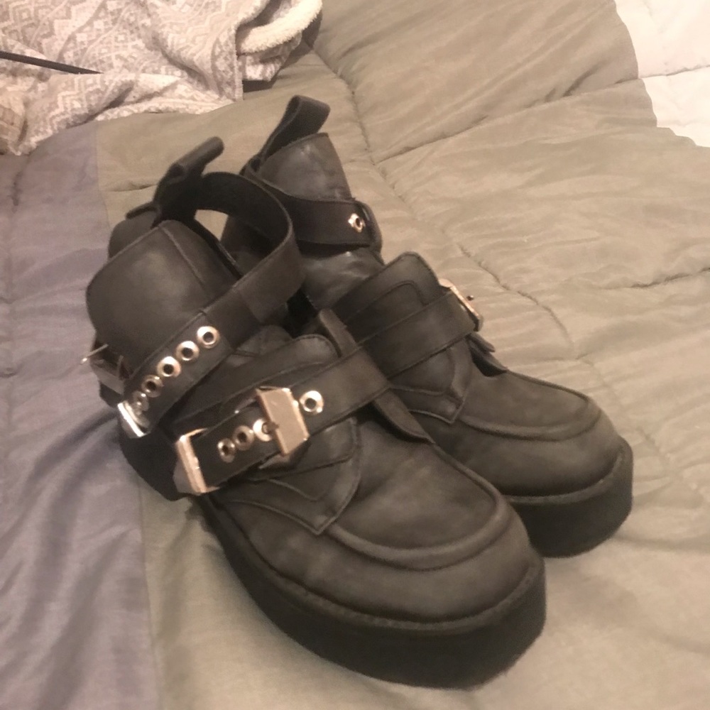 Jeffrey Campbell Size 7 Leather Buckle Boots